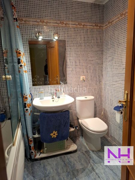 Foto f73660f3-2ee8-4a8b-a0d9-4e3f99e843a5. Chalet en Playa Burriana