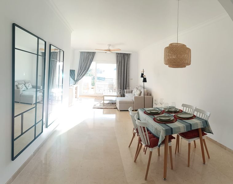Foto 1ecf2e95-9ac3-4cdf-aa84-46bc851d651d. Rent apartment with heating parking pool in Elviria Marbella