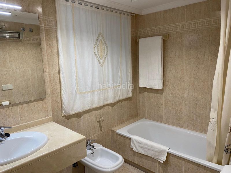 Foto 11d29676-db1f-46b5-ba5b-61982ccb5327. Affitto piccolo appartamento con parcheggio piscina in Marbella