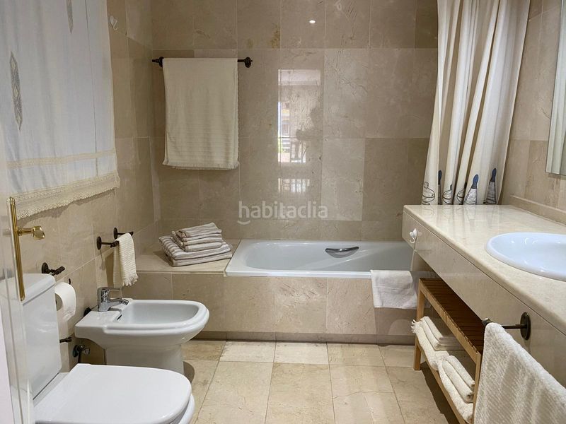 Foto a50ec095-cb74-4857-acbe-70e390d538d5. Affitto piccolo appartamento con parcheggio piscina in Marbella