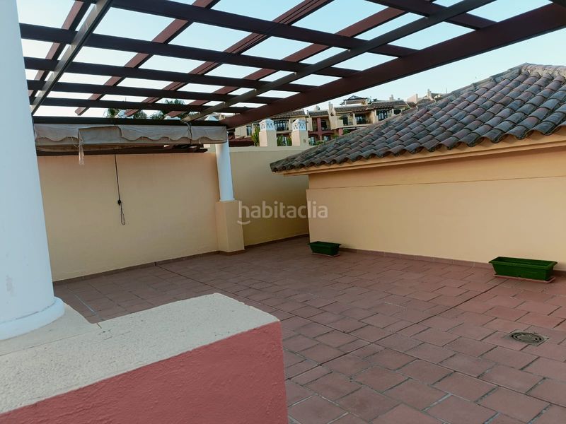 Foto 62fd7f96-1c47-4f91-975a-e48922f10d89. Xalet amb xemeneia calefacció aparcament piscina a Marbella