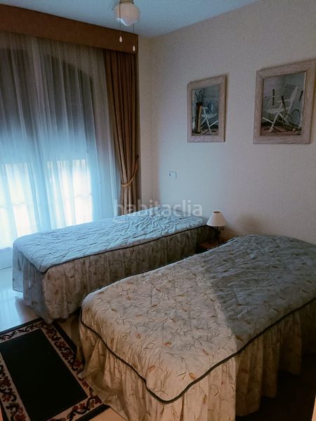 Foto e88efdce-4b9f-4a6a-83ba-f3be633ebbc7. Xalet amb xemeneia calefacció aparcament piscina a Marbella