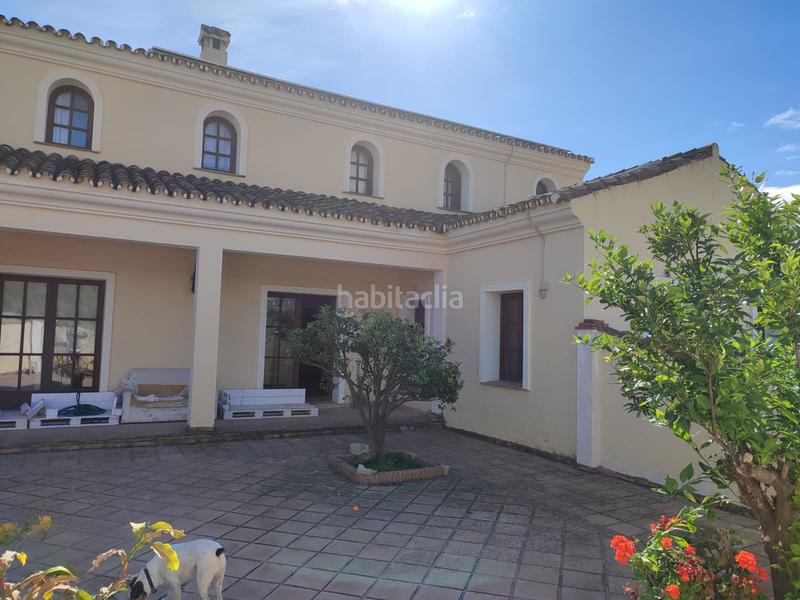 Foto efd55055-7be1-4d21-b6c1-a373c90f95fa. Finca rústica exclusiva finca con amplia vivienda y apartamento independiente en Manilva