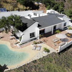 Landgut  Avenida de los reales. Renovada villa en estepona