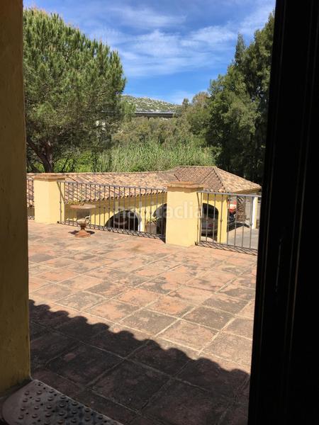 Foto ba9eaf9b-5e22-4c18-8980-b2a71b994118. Finca rústica a Paraiso - Barronal Estepona