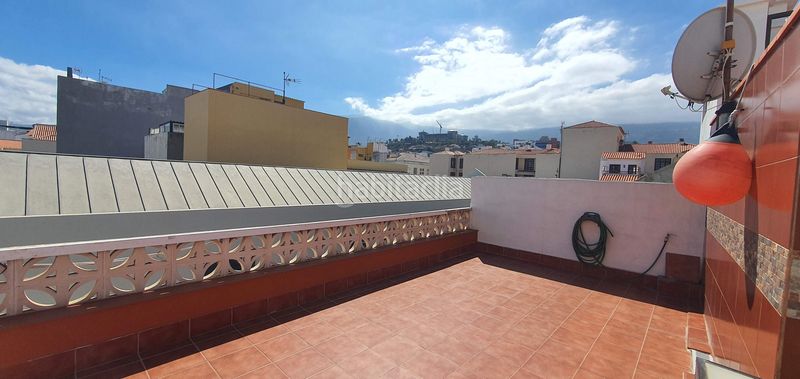 Foto ac645ce5-2e46-45fe-8f45-1621c743ab20. Casa a Playa Jardín Puerto de la Cruz