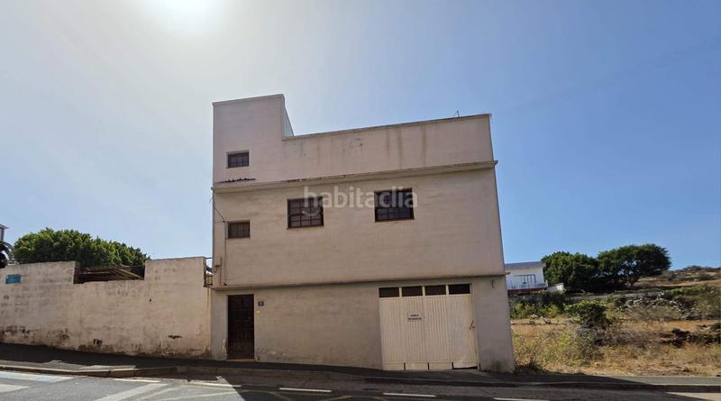 Foto a78d4e40-fc8c-4aff-88f2-68aa77741517. Casa a Llano del Moro Santa Cruz de Tenerife