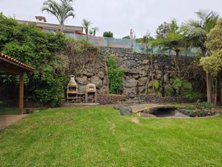 Xalet a La Perdoma - San Antonio - Benijos. En venta precioso chalet con jardín soñado en la orotava