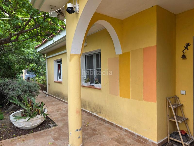 Foto b393331c-7474-4ecf-bce8-daa640337604. Chalet en venta precioso chalet con jardín soñado en la orotava en Orotava (La)