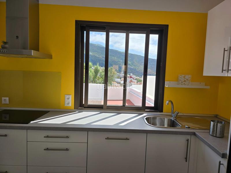 Foto 156e8363-a1e3-4155-a043-82689ee11a50. Attico con parcheggio in Buen Paso - La Mancha Icod de los Vinos