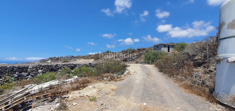 Foto 8f5600a0-2546-45b3-86a9-d982d3e0fa63. Finca rústica a Playa de San Juan Guía de Isora