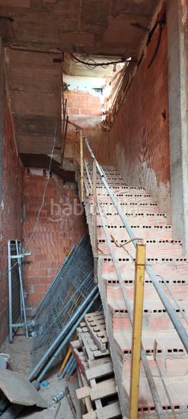 Foto f6169b6f-9f40-41ad-8af4-0ade01760135. Edificio in carrer gabriel mir? 12 in Centro Burriana