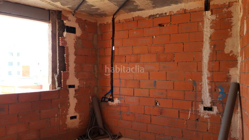 Foto 52067f22-243b-4475-b376-b1120fb8919c. Edifici a carrer gabriel mir? 12 a Centro Burriana