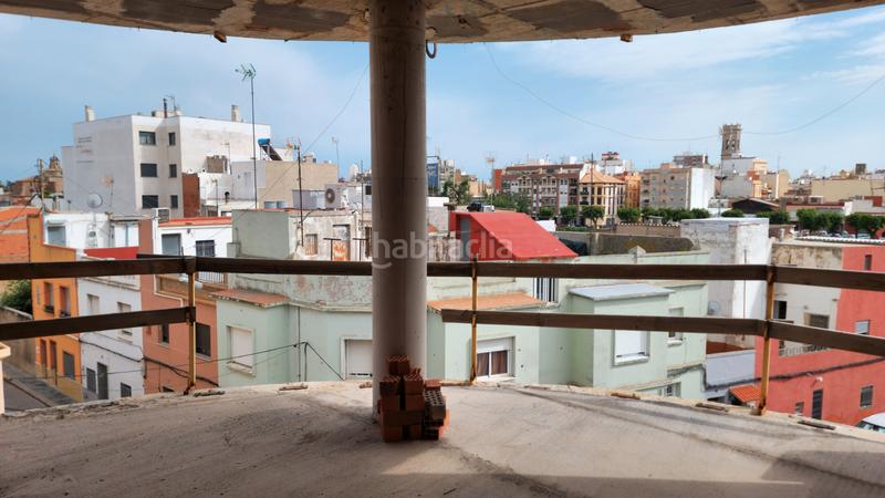 Foto a682c06f-f7c1-4b00-9a0e-3336108d6213. Gebäude in carrer gabriel mir? 12 in Centro Burriana