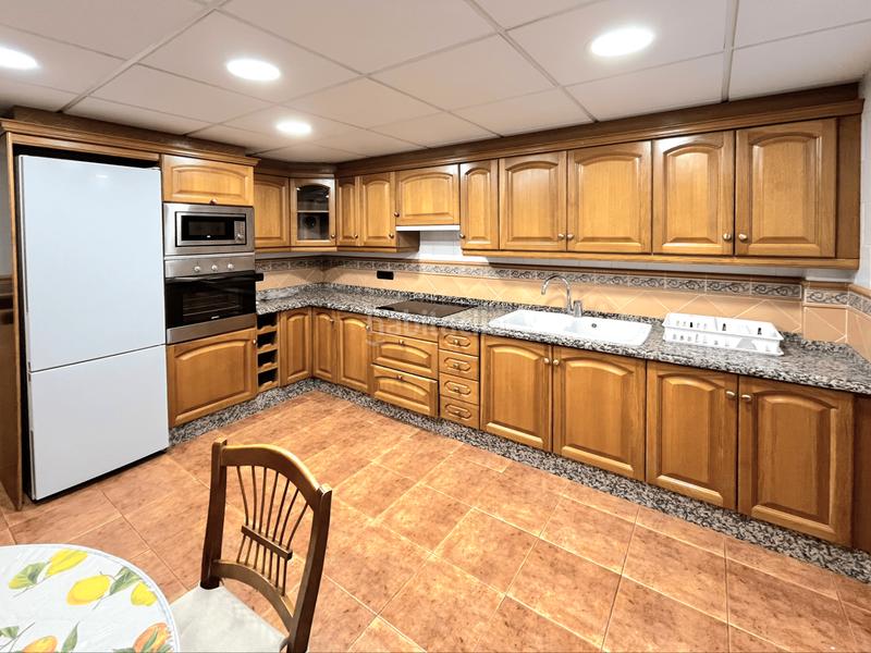 Foto a3b90541-287e-4fff-be6d-18f95ef37bd7. Reihenhaus in carrer salvador 3 in Centro Villarreal / Vila - real