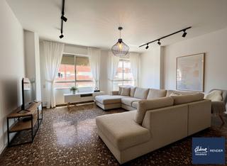 Piso en Avinguda de casalduch 45. Amplio piso en avenida casalduch  137 m con 4 dormitorios y vi