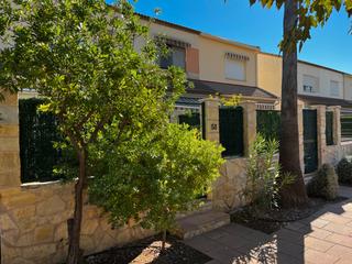 Xalet en Avenida jaime i 5. Chalet adosado en venta en av jaume i, 2