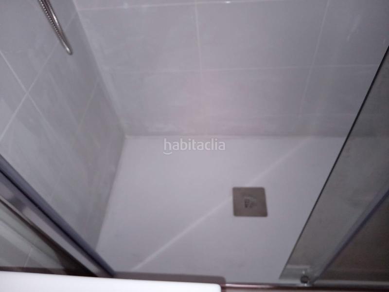 Foto 2f3830a2-d6d2-42c5-b86c-b7d01b0422a4. Piso precioso piso con 4 dormitorios en Colonia Madrid Benidorm
