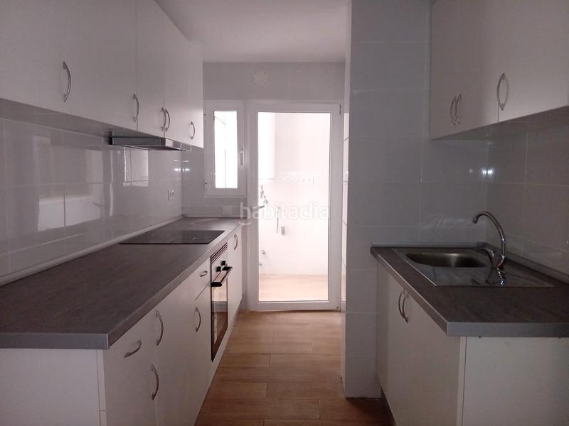 Foto d8aa4666-c0e3-4a99-98af-f1452260aeba. Piso precioso piso con 4 dormitorios en Colonia Madrid Benidorm