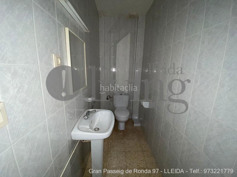 Foto 41db427e-7810-4489-9ecc-90125d9b30f4. Bâtiment à usage industriel dans Balàfia Lleida