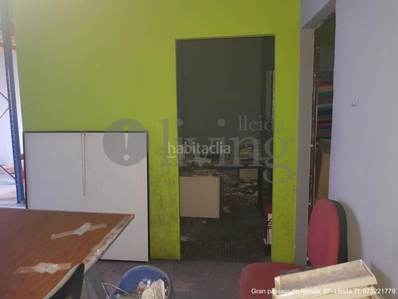 Foto a80fcae6-64b7-4ba2-b4a7-816848ad090c. Local comercial a carrer anastasi pinós 40 a Pardinyes Lleida