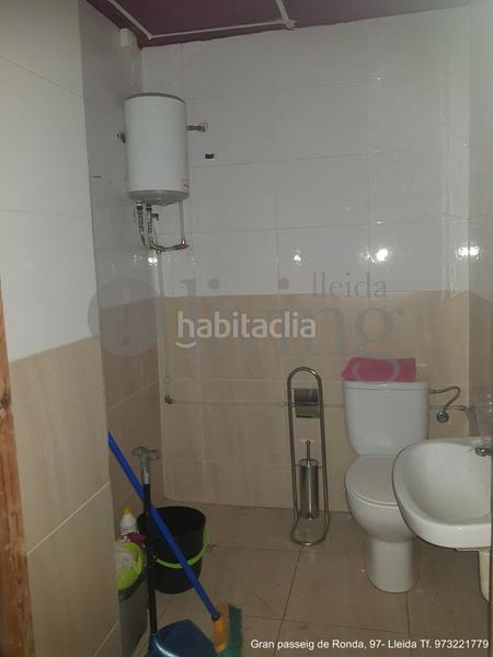 Foto c919e664-7bc0-48dc-97d1-137ac2436aaa. Local comercial a carrer anastasi pinós 40 a Pardinyes Lleida