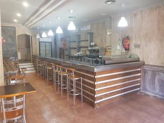 Business premise in Instituts-Universitat