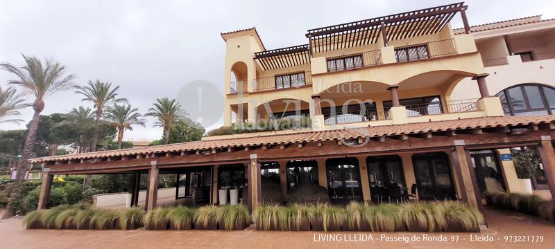 Foto 6c0fecc5-d16a-4385-bdd4-5eba7c180e02. Apartament amb piscina a Bonmont Terres Noves Mont-roig del Camp