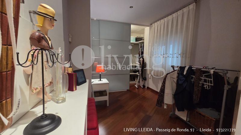 Foto ed9723ee-4073-4ae5-a3d6-64f1ae686235. Pis amb xemeneia calefacció aparcament a Centre Històric Lleida