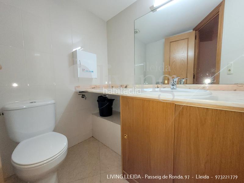 Foto 98d6237f-5a4a-4198-89cf-2bdf723c5973. Rent office space with heating in Pardinyes Lleida