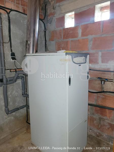 Foto 6882781b-5f9a-418d-b561-66286c7686e6. Chalet mit kamin heizung parking pool in Torres de Segre