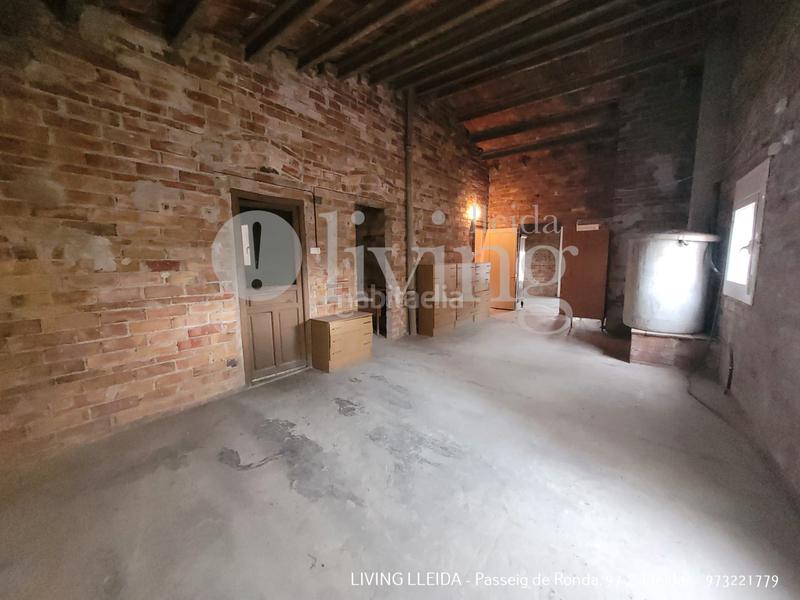 Foto 51d03a13-2faa-4f49-9842-ee4f2fc2ec65. House with fireplace heating parking in Puigverd de Lleida