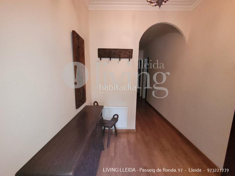 Foto c414bdf0-5455-43c7-aeb6-b3503aa4049e. House with fireplace heating parking in Puigverd de Lleida
