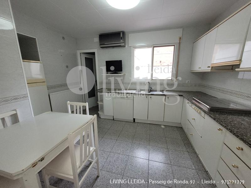 Foto cce30f08-d79c-4fa7-abe1-d0b78b0772c4. House with fireplace heating parking in Puigverd de Lleida