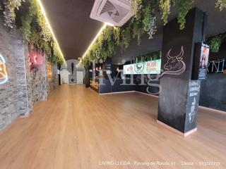 Geschäftsraum in Carrer Pintor Morera i Galícia