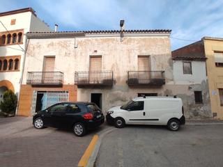 Casa adossada  Carrer pati