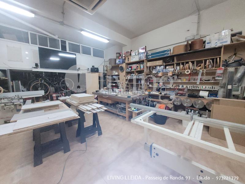 Foto b2b7975d-1d79-4e45-b97f-a477bac0c690. Local comercial en La Bordeta Lleida