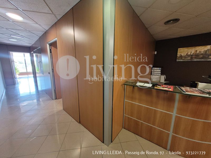 Foto 9cce5360-0f59-4aef-a531-af53ce6c2144. Office space with heating in Centre Històric Lleida