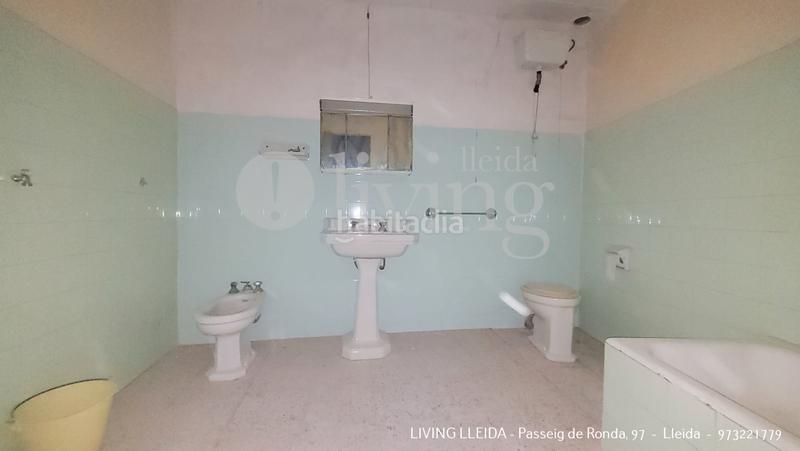 Foto 386d7a17-1eaa-4110-85c1-009dccbded3d. Casa amb aparcament a Sarroca de Lleida