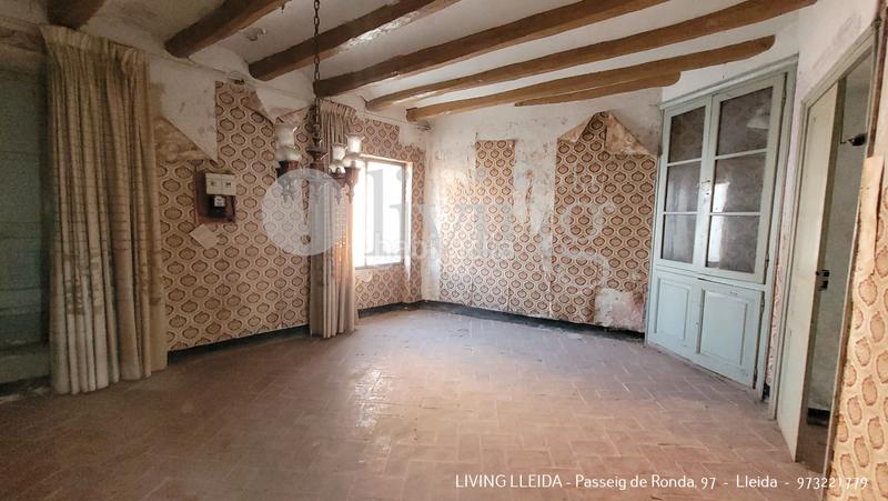 Foto 56f63079-186b-4970-9a48-b91bc6d6ba95. Casa amb aparcament a Sarroca de Lleida