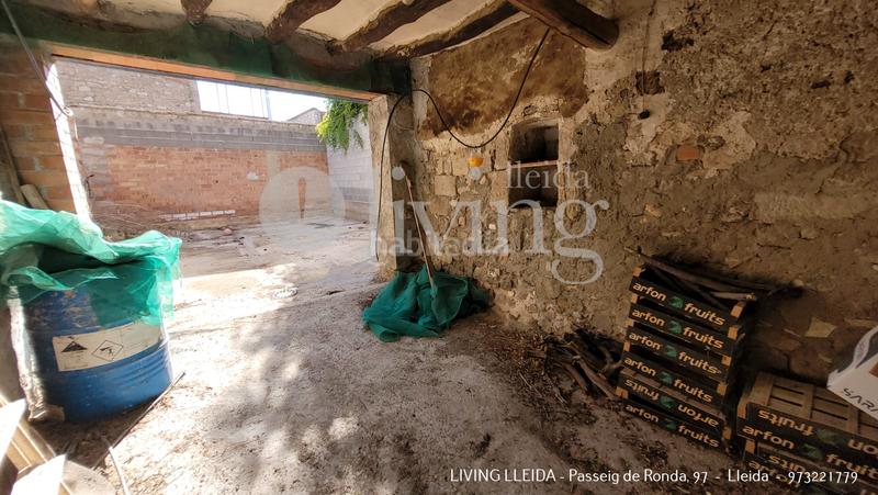 Foto 62c0dfc4-e7cb-41bf-844b-ee9b080d7f96. Casa amb aparcament a Sarroca de Lleida