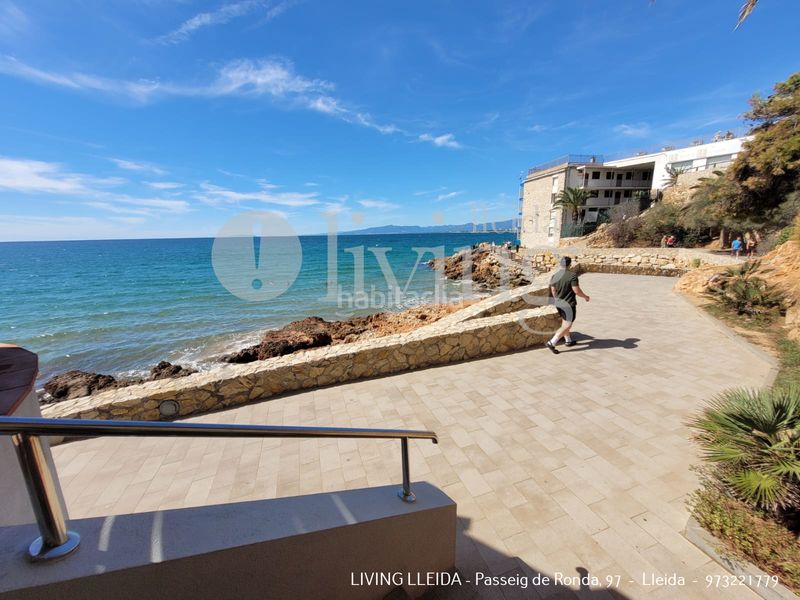 Foto ae7d8bfe-842d-4acd-a8a7-dfa93610e0ae. Pis amb xemeneia calefacció aparcament piscina a Salou