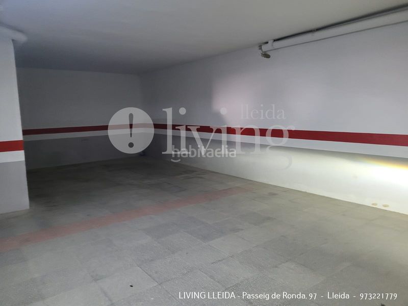 Foto f5edd1dc-9d81-40ad-acc0-e5e7c8b718ee. Pis amb xemeneia calefacció aparcament piscina a Salou