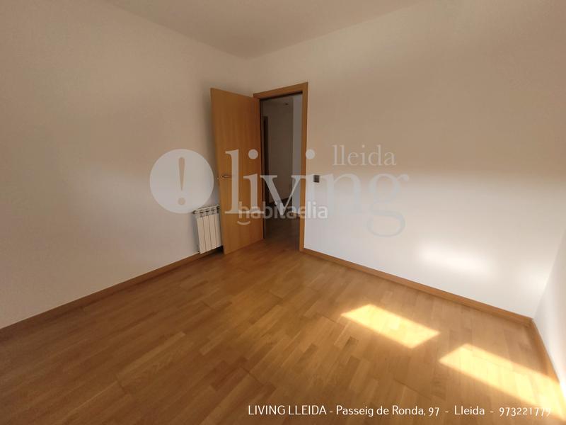 Foto beccca87-2436-4d8b-a266-803c19ebc0ba. Piso en carrer del penedès 16 en Balàfia Lleida