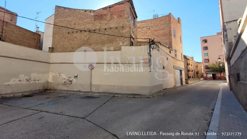 Foto 98605d71-cb41-4102-b026-e95bdd159367. Edifici a Centre Històric Lleida