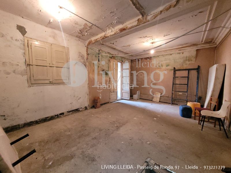 Foto 72a6d712-f651-4718-99fb-04e192b49228. Edificio en Príncep de Viana-Clot-Xalets Humbert Torres Lleida