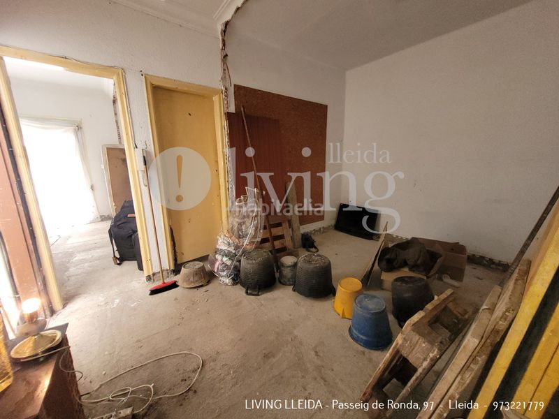 Foto 9a70720c-bc17-4275-b5f8-10435b6f465f. Edificio en Príncep de Viana-Clot-Xalets Humbert Torres Lleida