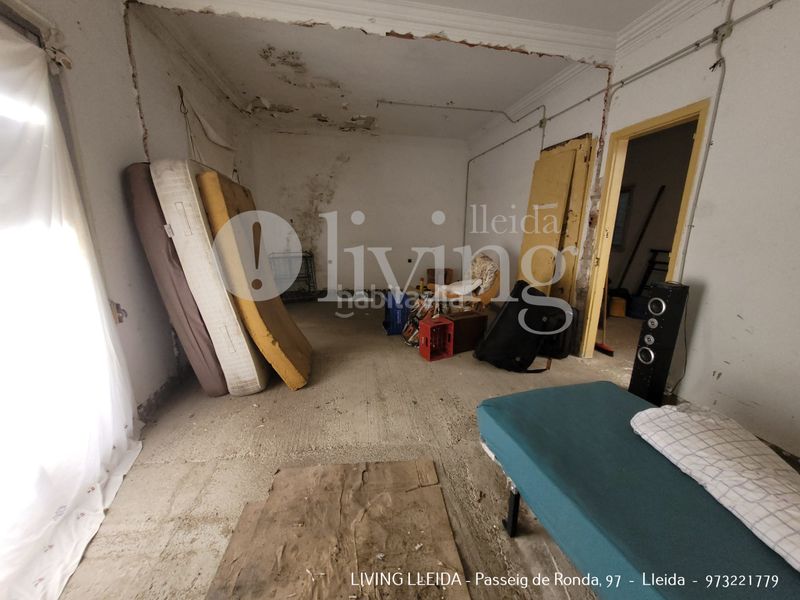 Foto c3d650cf-3ef9-4e16-aaf4-5cf0eb7e7f29. Edificio en Príncep de Viana-Clot-Xalets Humbert Torres Lleida