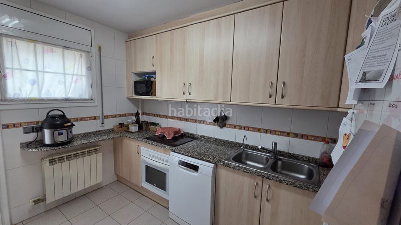 Foto 6ddd5a30-0d9f-4055-9ea1-a9fa9c760879. Casa adossada amb calefacció aparcament a Llívia Lleida