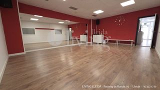 Traspàs Local Comercial  Carrer taquígraf martí. Traspaso local actividad academia